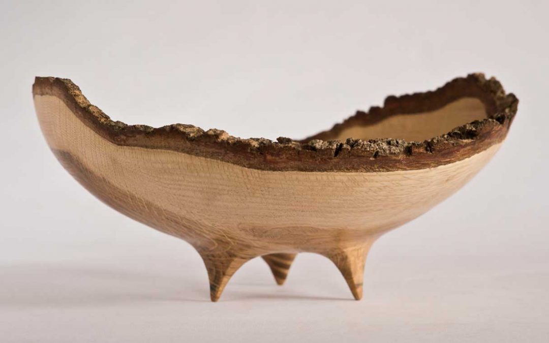 Oak Three Legged Bowl No199 (2018)