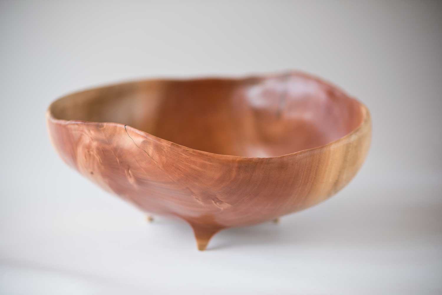 No343-Natural-tree-Wooden-Bowl-2 Three Legged Oak Wooden Bowl