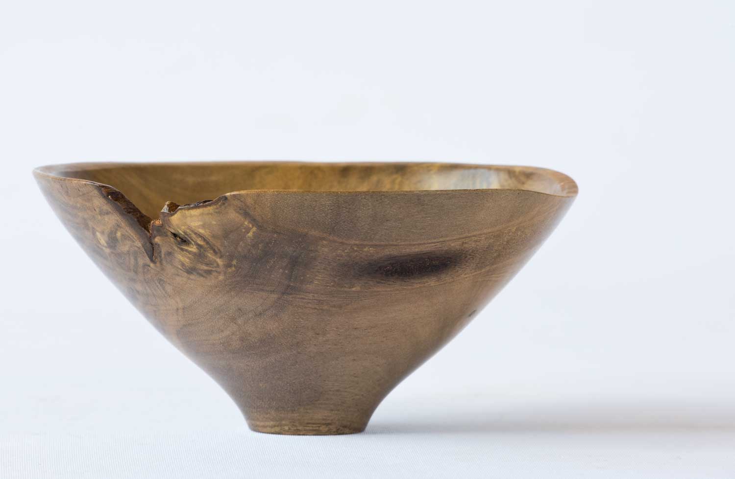 No382-Puriri-Wooden-Bowl