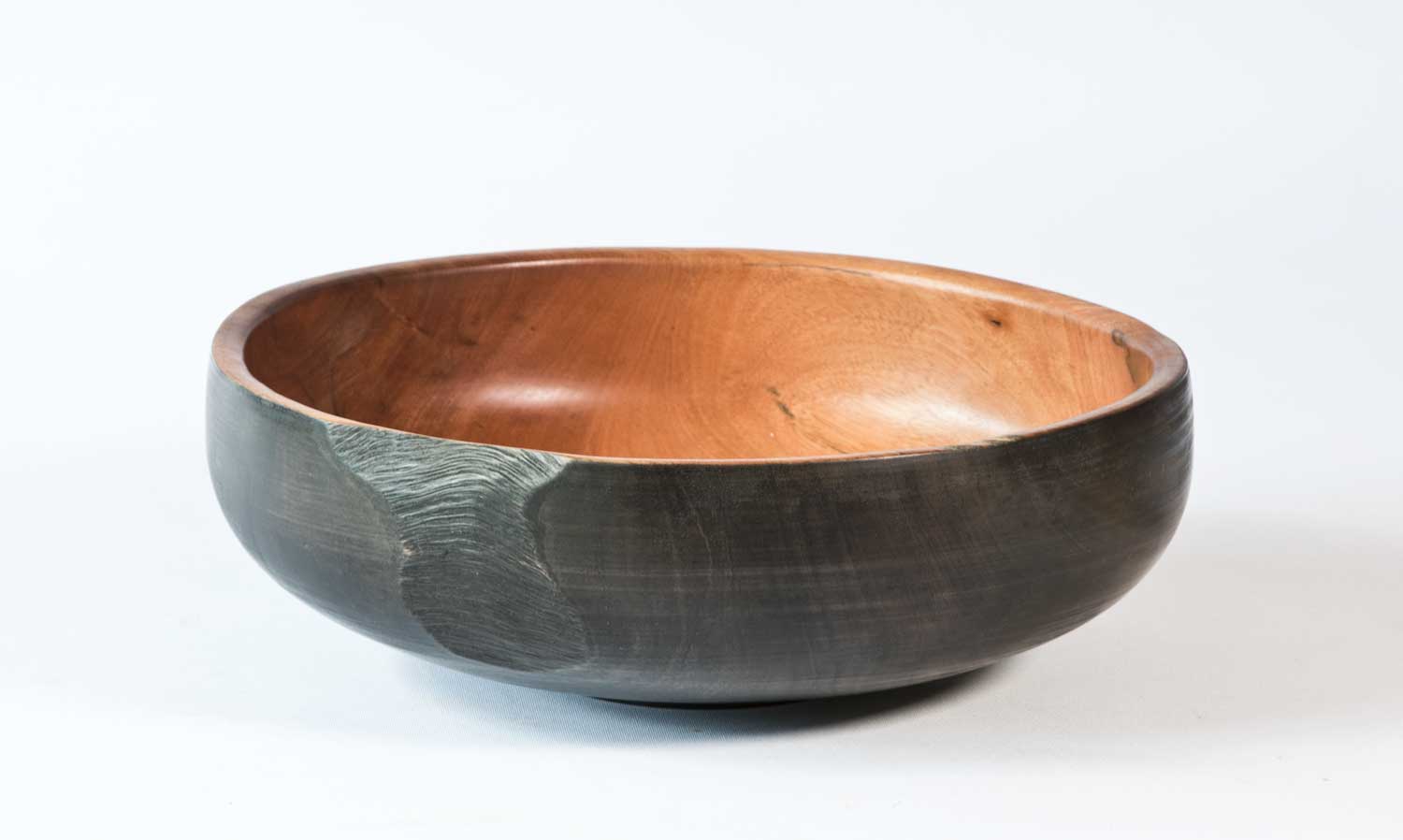 No432-Ebonised-Exterior-Pohutukawa-Bowl