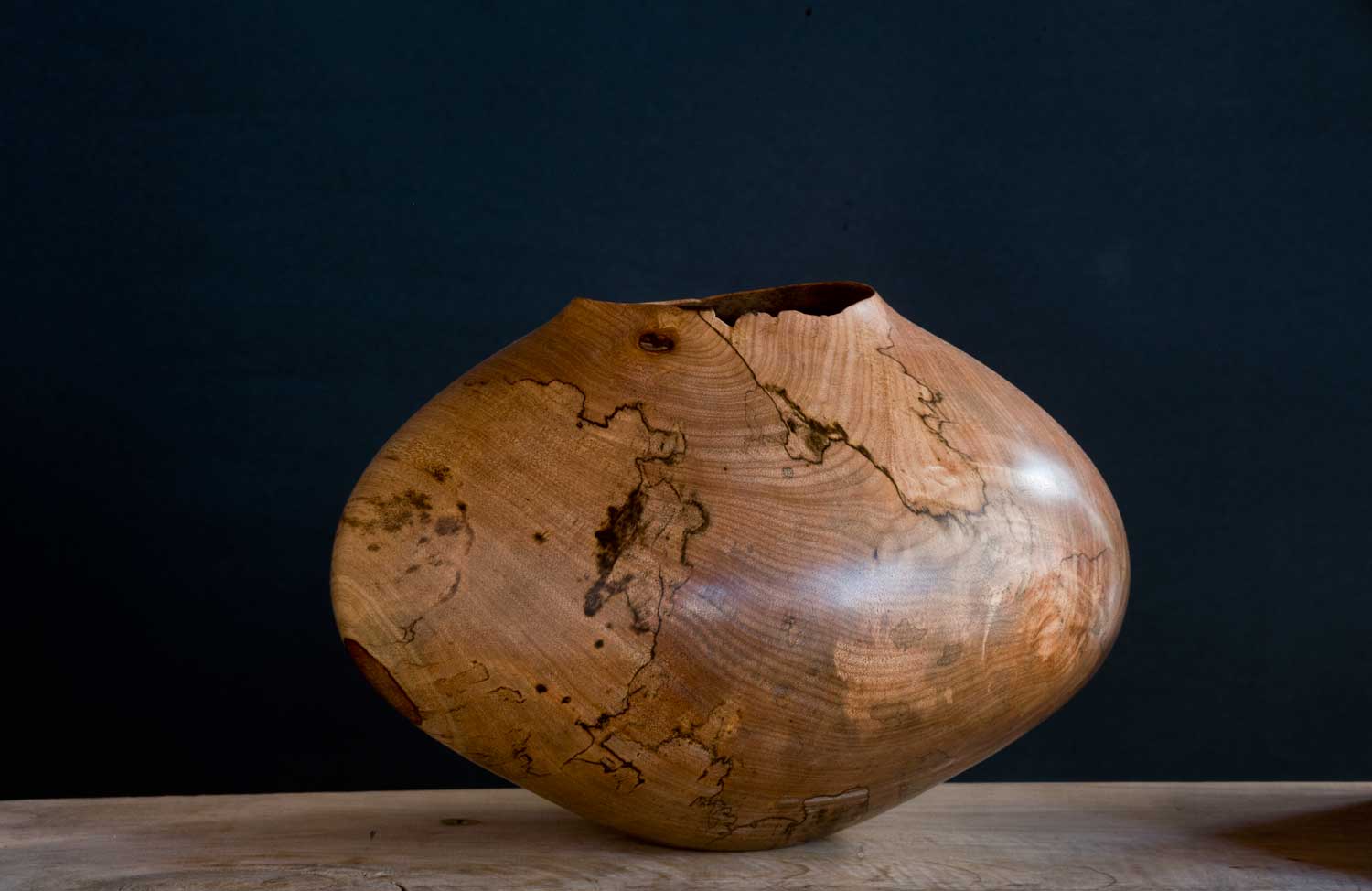Turned-Wooden-Vessel-AV01-b