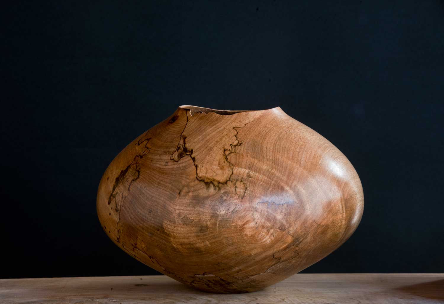 Turned-Wooden-Vessel-AV01