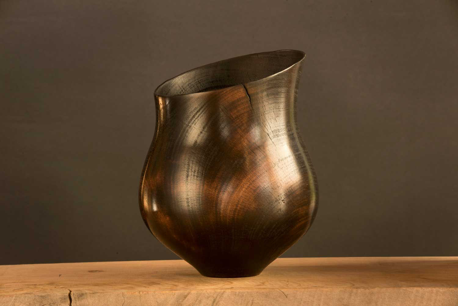 Turned-Wooden-Vessel-BB13