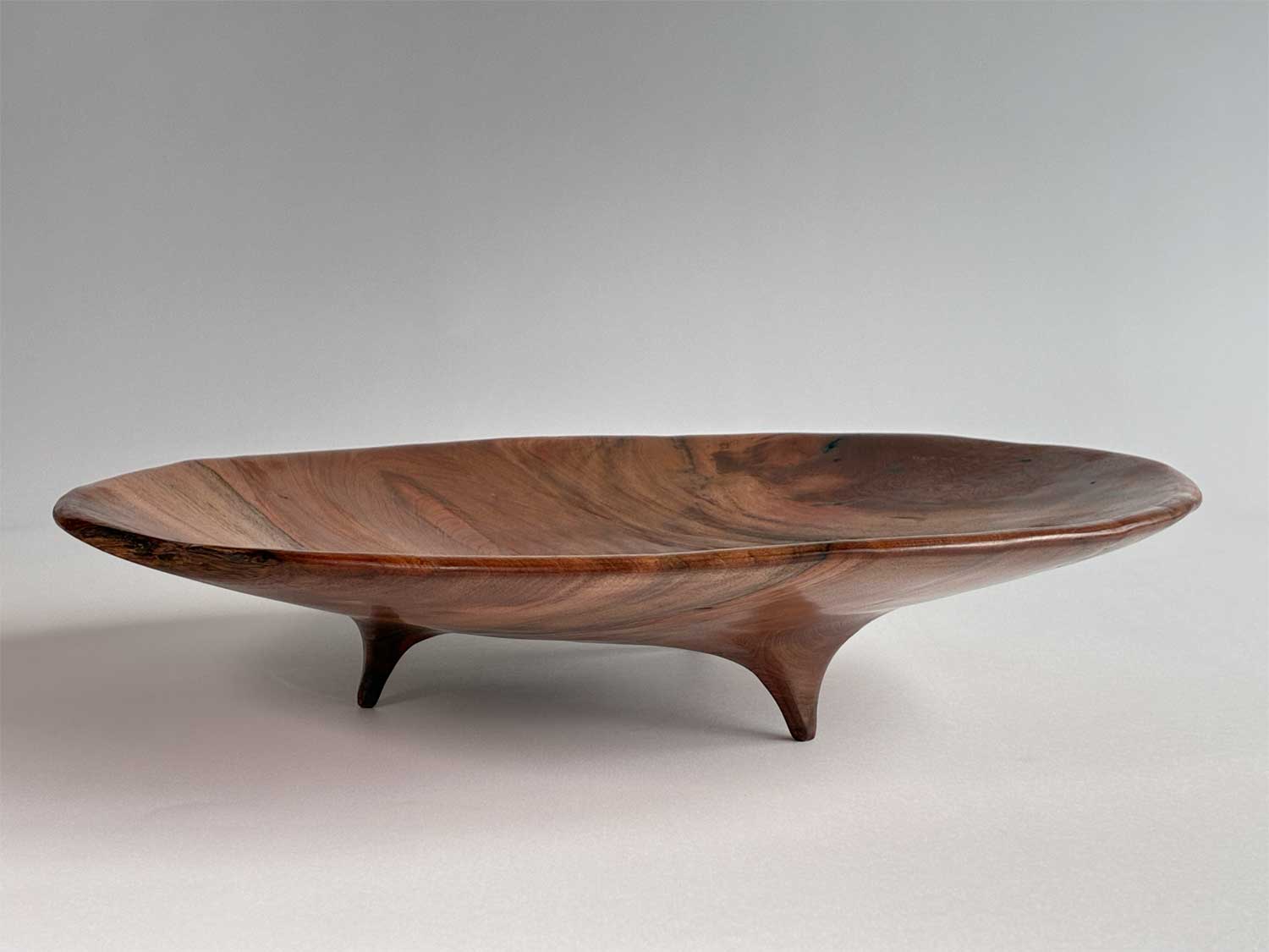 Three-Legged-Wooden-Platter-No721-b