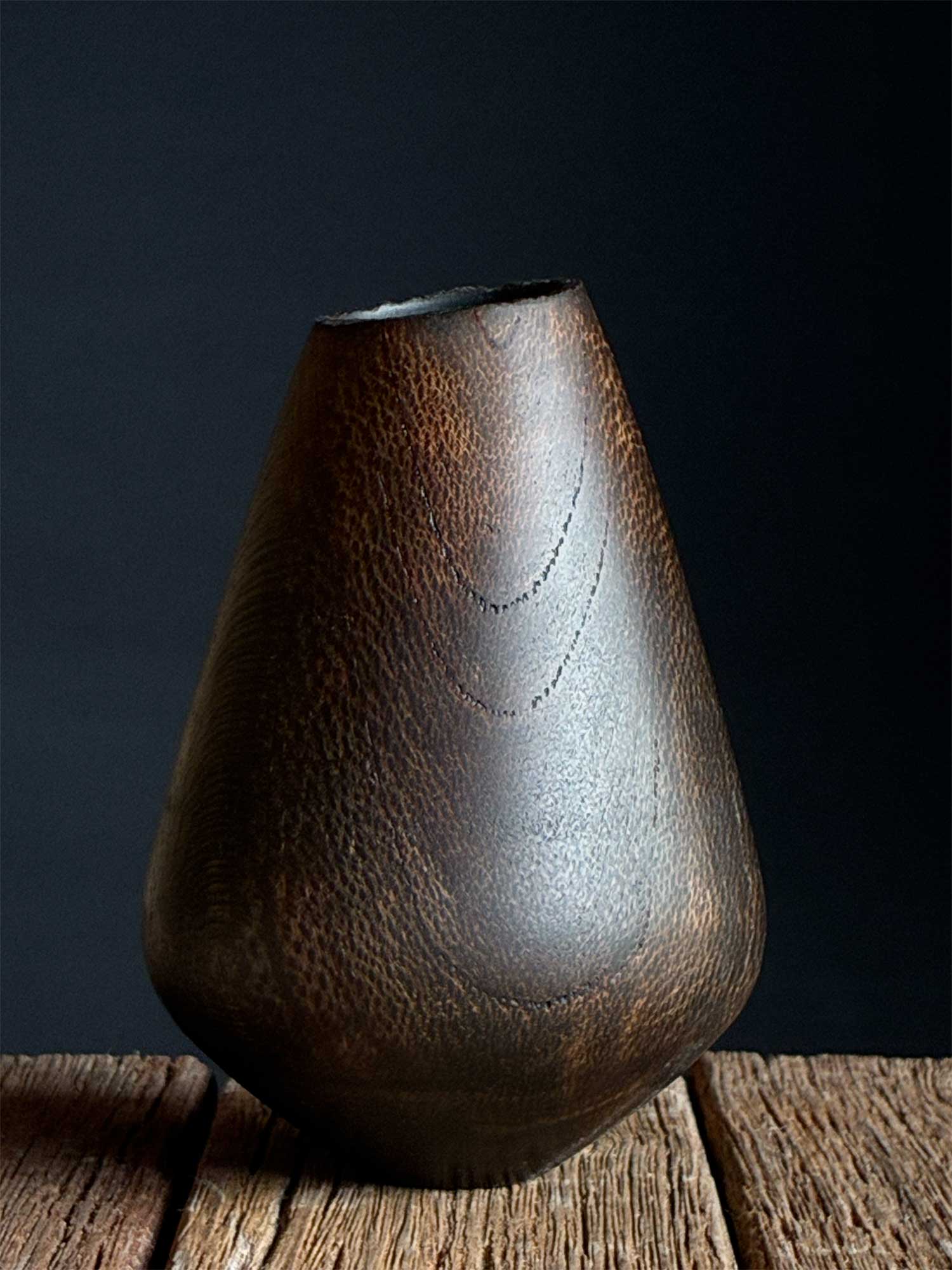 Turned-Wooden-Vessel-AV06-b