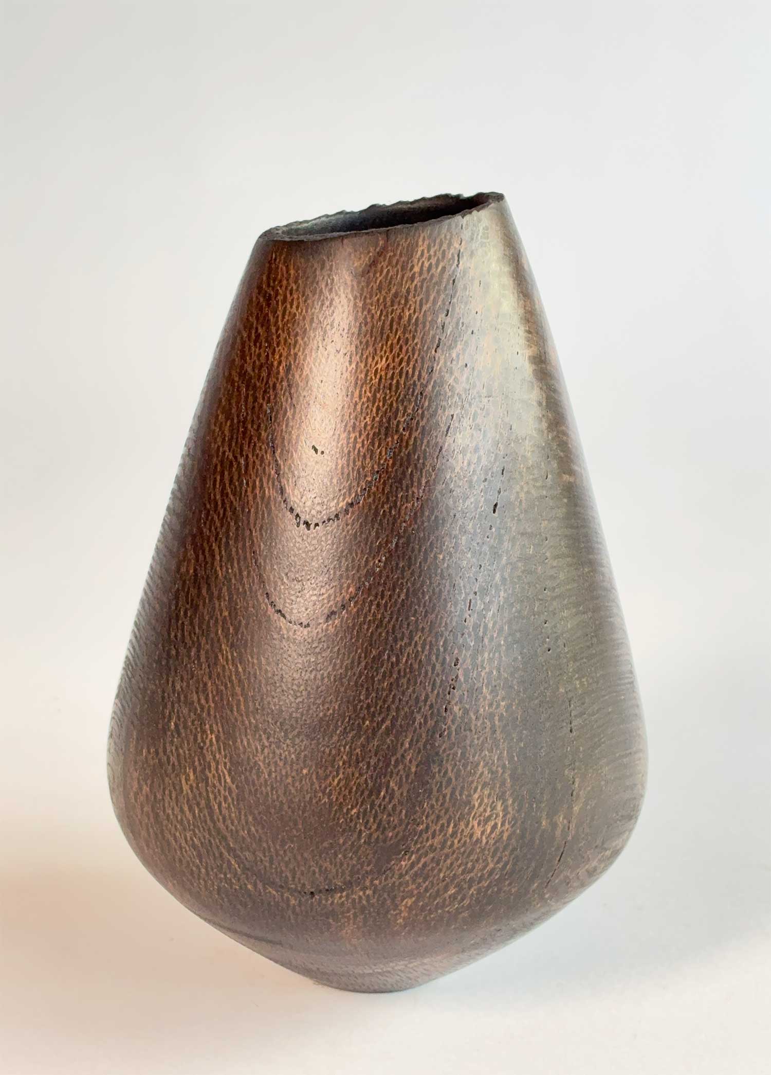 Turned-Wooden-Vessel-AV06-d