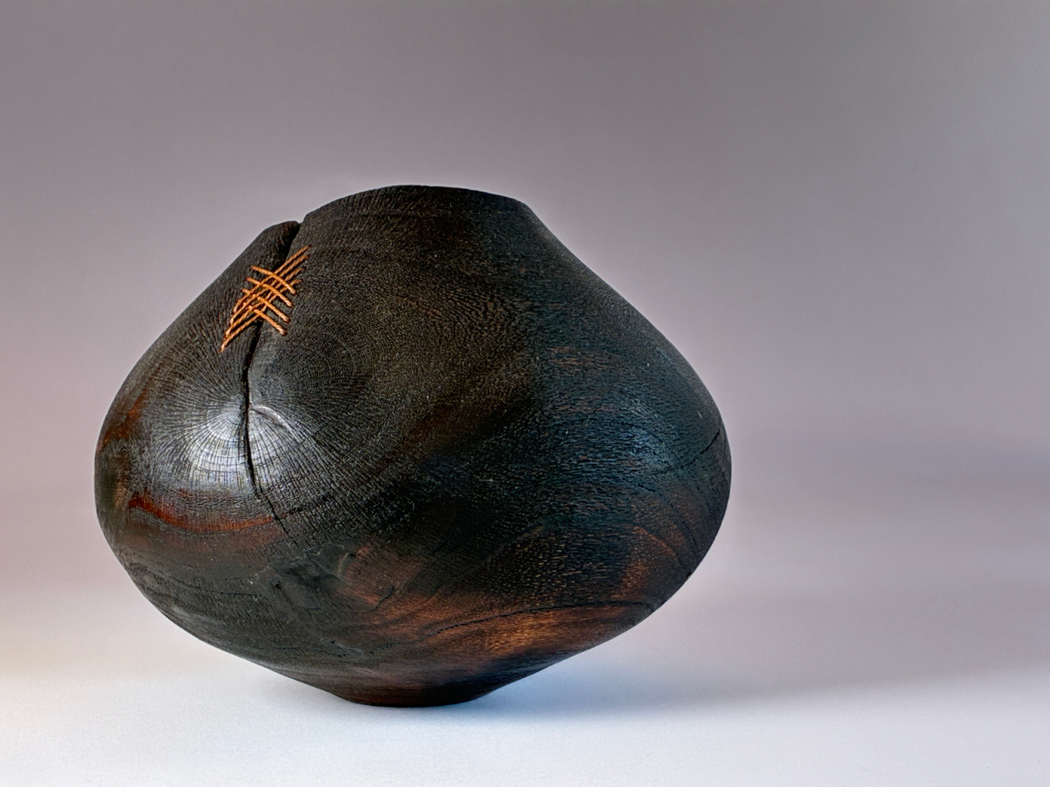 AV03-Wooden-Art-Vessel-AV03b.webp