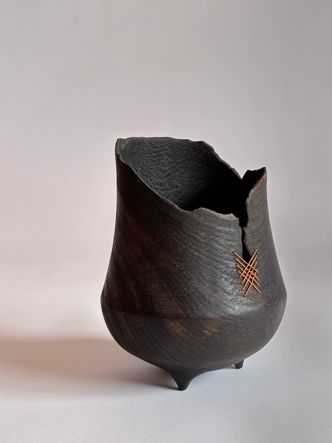 AV09 Wooden-Artefact-AV09g