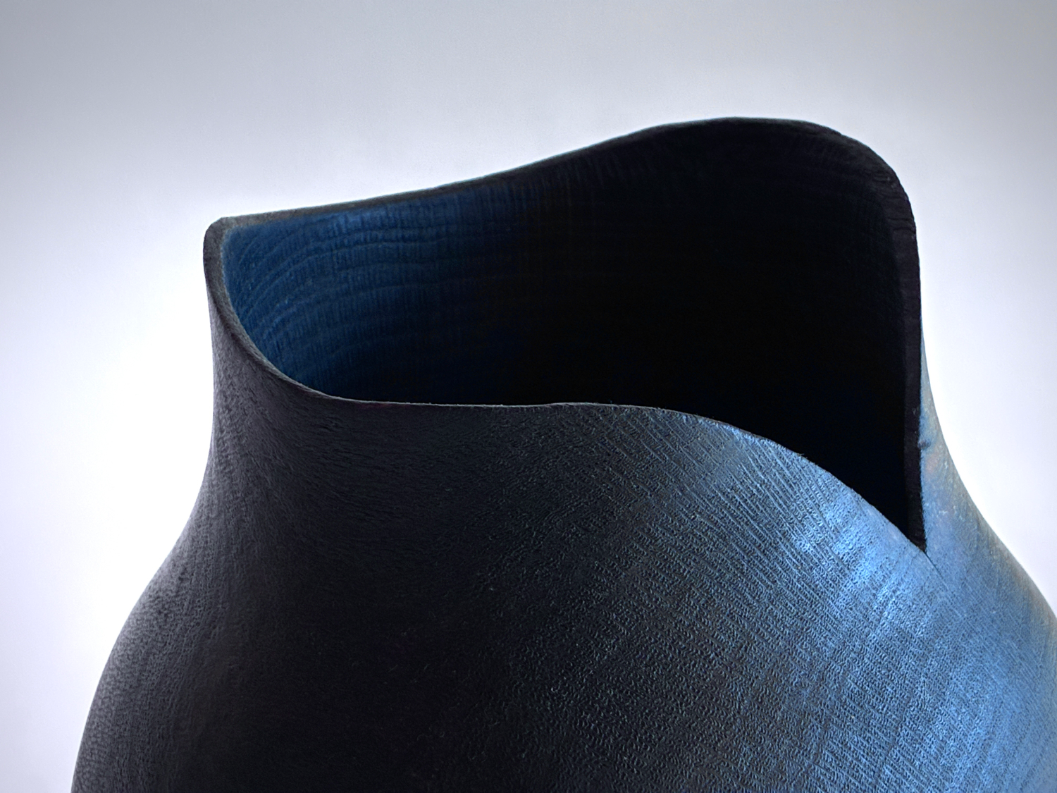 AV16-Wooden-Art-Vessel-AV16c.webp