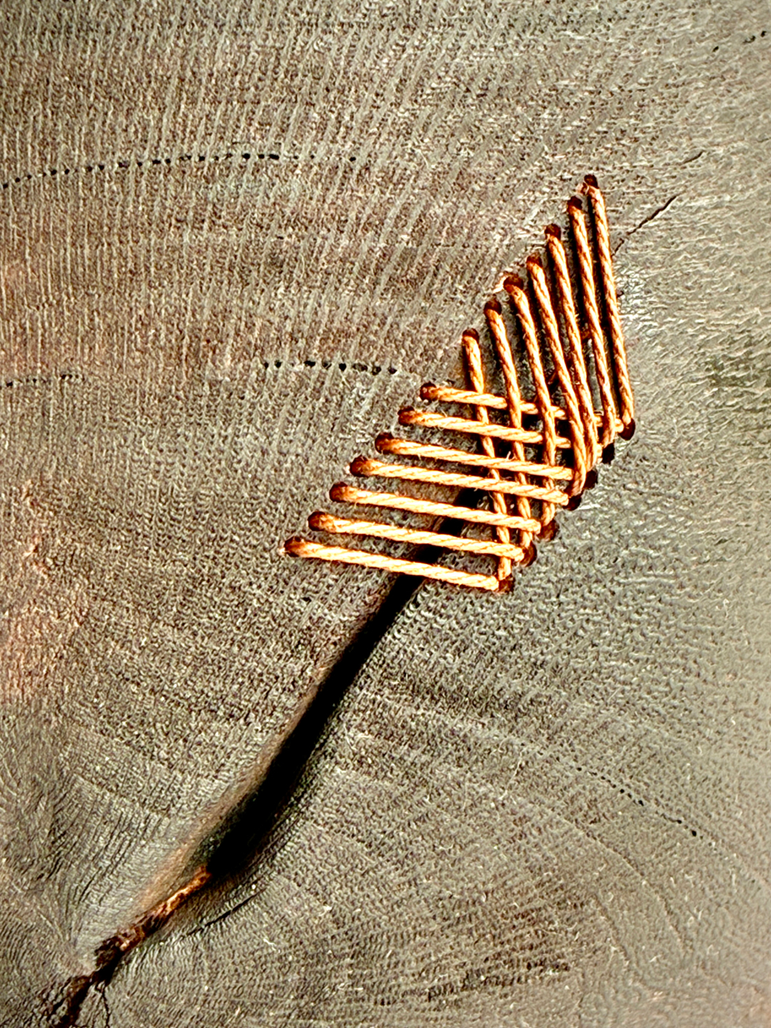 AV23_8995_Wooden-Art-Vessel.webp